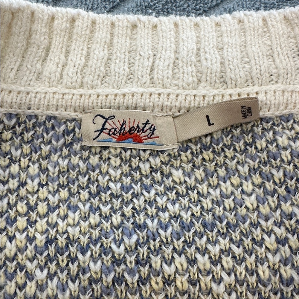 Faherty Palms Cream and Blue Knit Cardigan Sweater - Picture 2 of 4